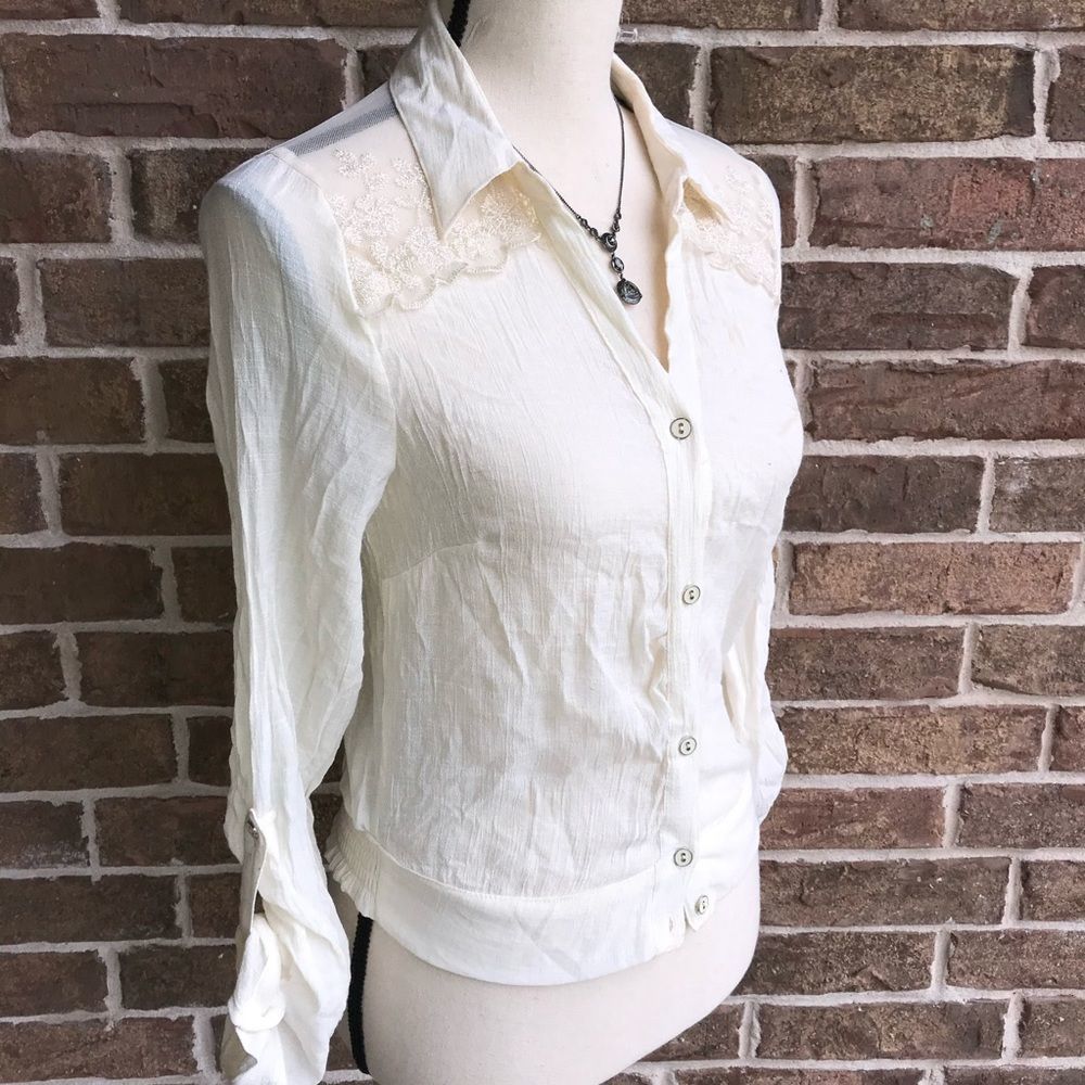 Mine | Lace Floral Partial See Thru Design Blouse